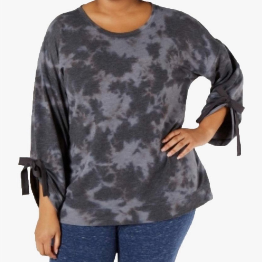 Ideology Gray Black Relaxed Tie Front Tee